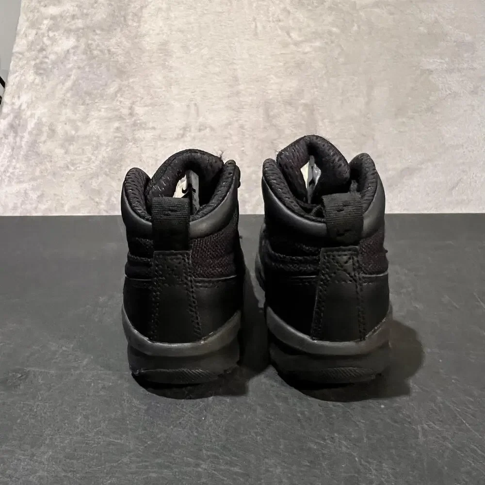 Nike Manoa Boots Toddler Size 7C Black Leather Hiking Trail All Black AJ1282-001